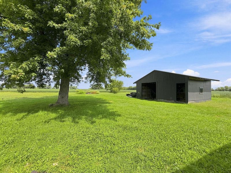 16155 Yankeetown Chenoweth Road , Mount Sterling, OH 43143 Photo 4