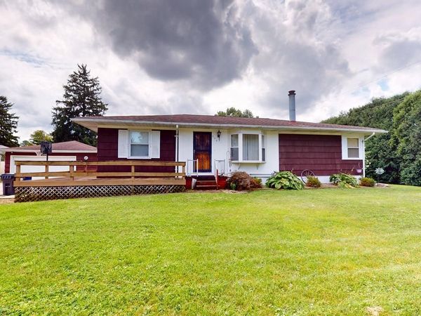 320 E Long Street, Willard, OH 44890