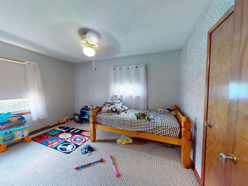 320 E Long Street, Willard, OH 44890 Photo 10