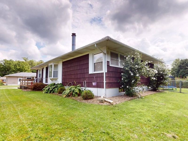 320 E Long Street, Willard, OH 44890 Photo 3