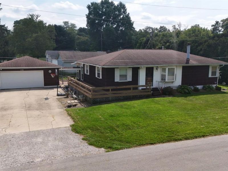 320 E Long Street, Willard, OH 44890 Photo 31