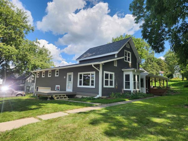 108 N Washington Street, Deerfield, WI 53531