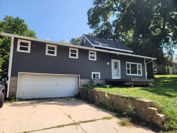 108 N Washington Street, Deerfield, WI 53531