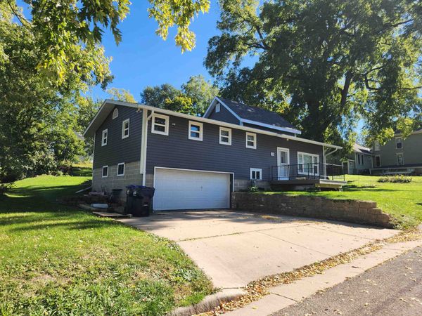 108 N Washington Street, Deerfield, WI 53531