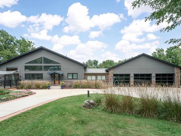 W12103 Van Ness Road, Lodi, WI 53555