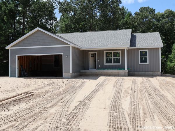 6243 Wasatch Lane, Twin Lake, MI 49457