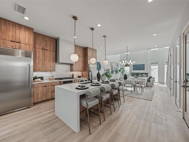 822 Duluth Street, Dallas, TX 75212