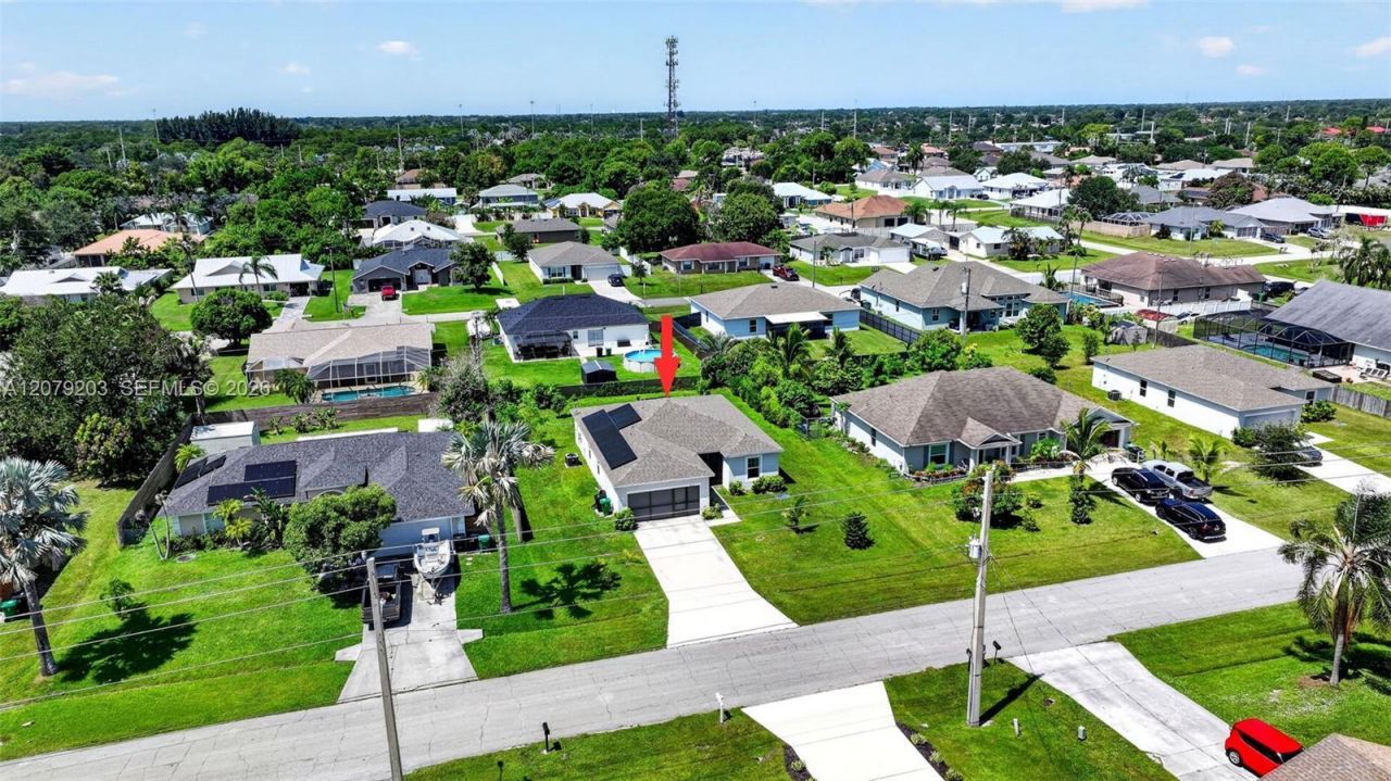 2098 SW Burlington St , Port Saint Lucie, FL 34984 Photo