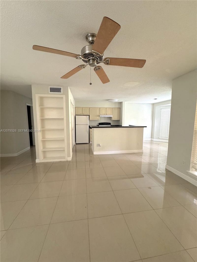 777 Riverside Dr , Unit 1510, Coral Springs, FL 33071 Photo