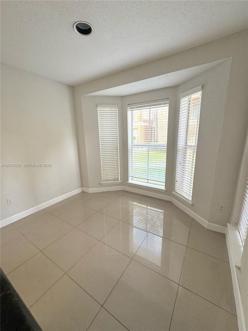 777 Riverside Dr , Unit 1510, Coral Springs, FL 33071 Photo