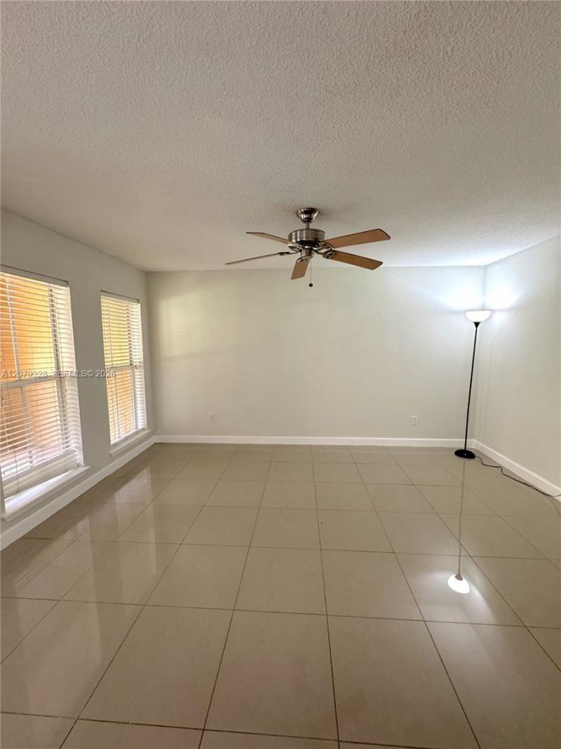 777 Riverside Dr , Unit 1510, Coral Springs, FL 33071 Photo
