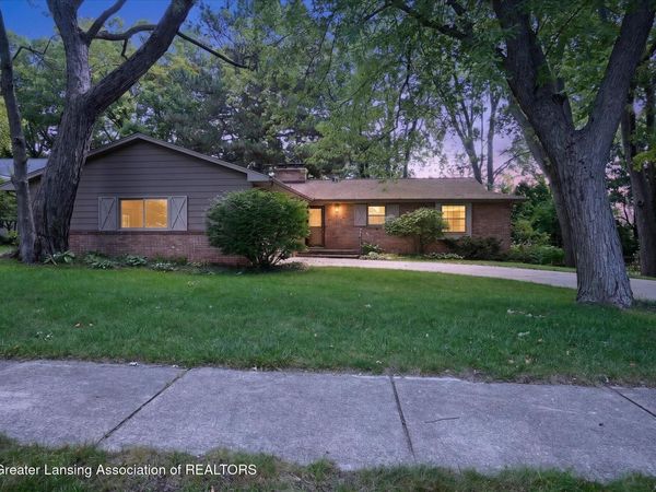 1240 Whittier Drive, East Lansing, MI 48823