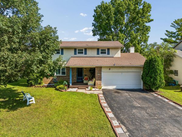 6910 Roundelay Road N, Reynoldsburg, OH 43068