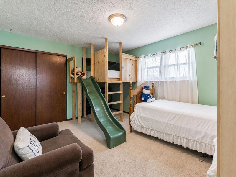 6910 Roundelay Road N, Reynoldsburg, OH 43068 Photo 20
