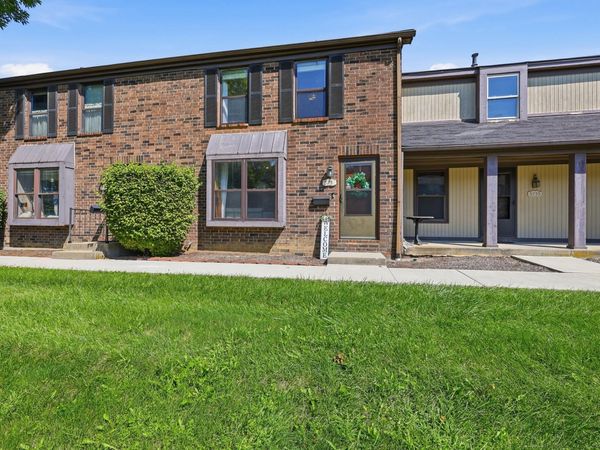 5753 Hallridge Circle, Columbus, OH 43232