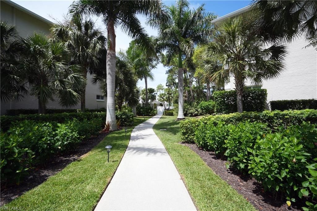 3062 Sandpiper Bay Cir, Unit K104, Naples, FL 34112 Photo