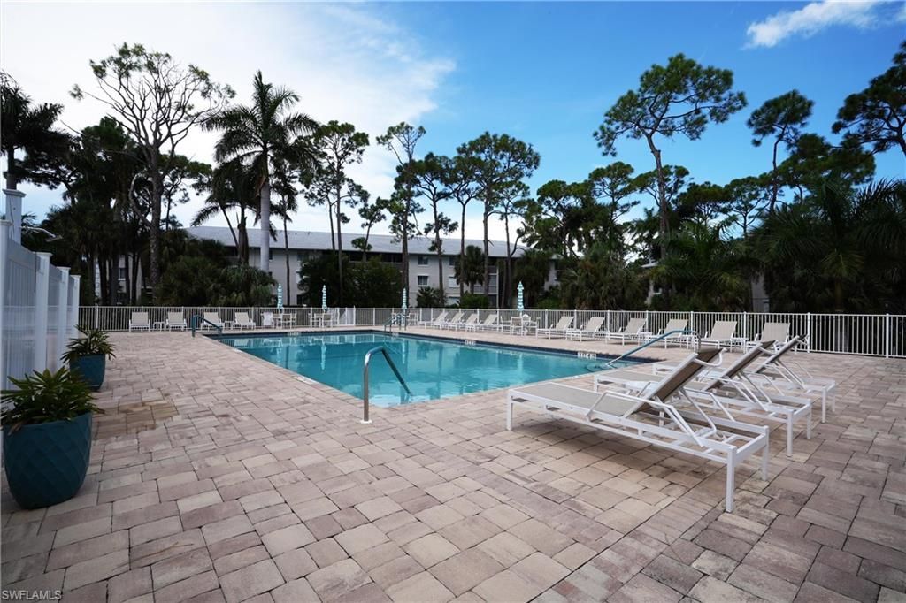 3062 Sandpiper Bay Cir, Unit K104, Naples, FL 34112 Photo