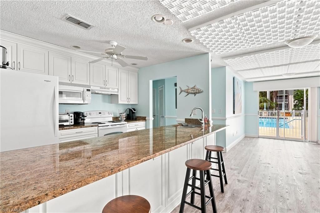 3062 Sandpiper Bay Cir, Unit K104, Naples, FL 34112 Photo