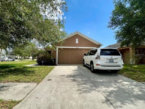 8227 MIDNIGHT SUN COURT , RIVERVIEW, FL 33578