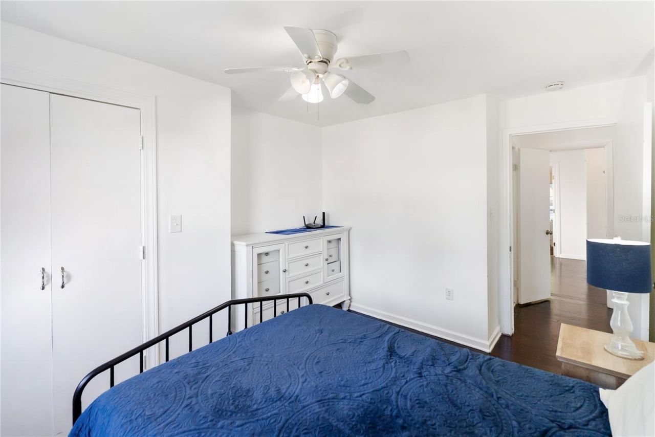 2530 Loma Linda Street , Sarasota, FL 34239 Photo