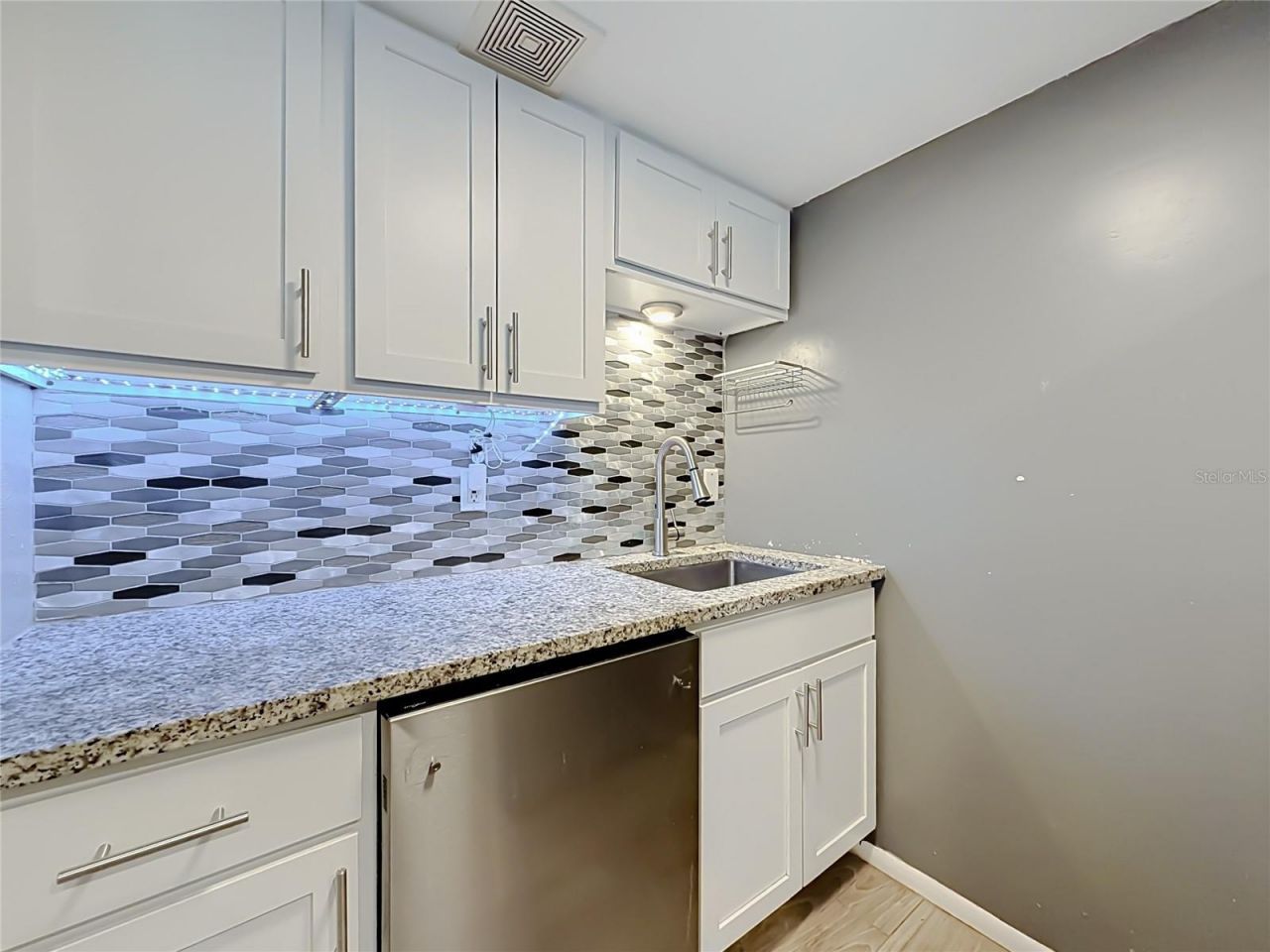 131 Water Front Way, Unit 220, Altamonte Springs, FL 32701 Photo