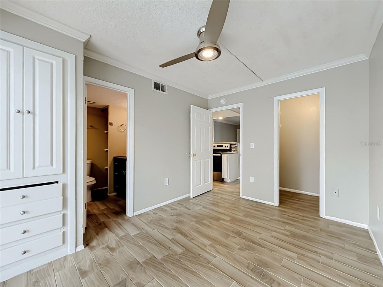 131 Water Front Way, Unit 220, Altamonte Springs, FL 32701 Photo