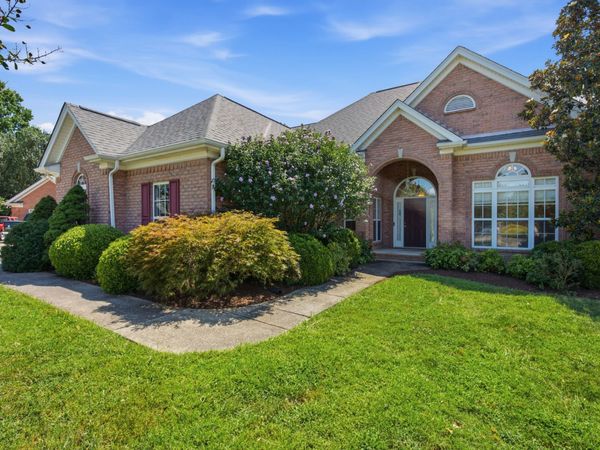 1909 Starbuck Ct , Murfreesboro, TN 37130