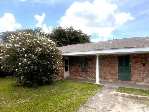 216 MARION Court , River Ridge, LA 70123