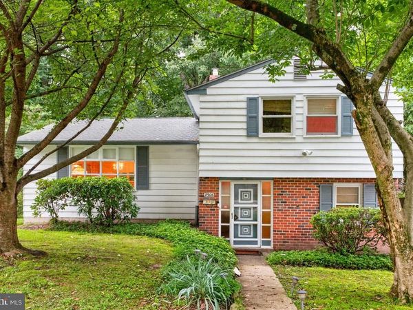 8906 ALICIA STREET, PHILADELPHIA, PA 19115
