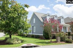 205 Bramble Place photo 4