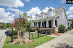 205 Bramble Place photo 4