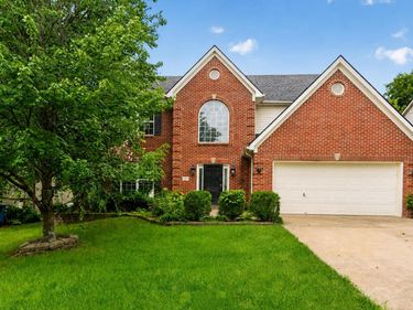 925 Seneca Park, Lexington, KY 40515