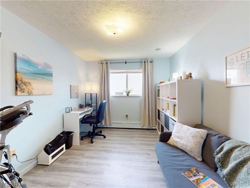 1390 Golden Gate Boulevard, Unit E204, Mayfield Heights, OH 44124 Photo 12