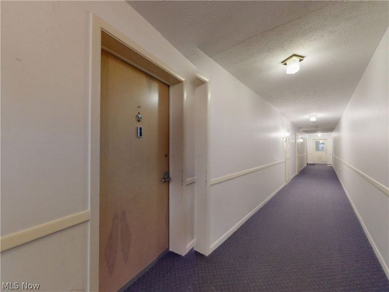 1390 Golden Gate Boulevard, Unit E204, Mayfield Heights, OH 44124 Photo 28