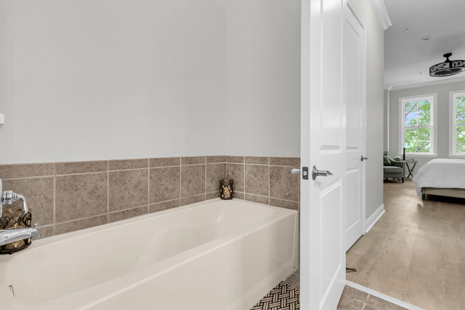 200 River Landing Drive Photo 29