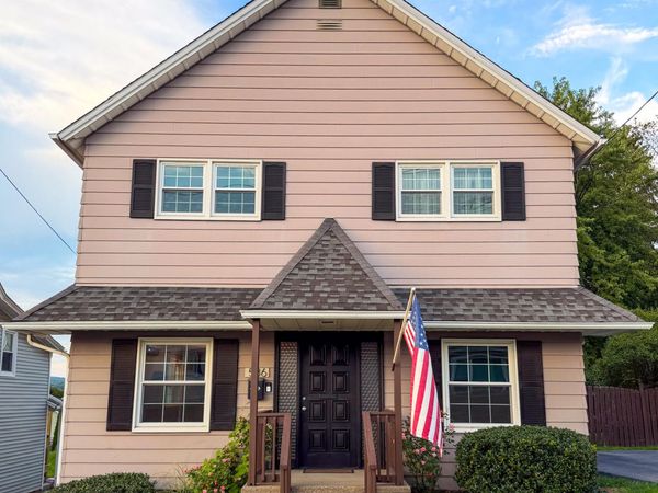 536 E Lackawanna Avenue , Olyphant, PA 18447