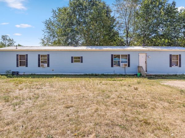 1778 N Spruce Street, White Cloud, MI 49349