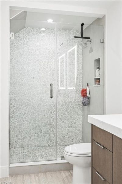 1738 San Bernadino Way, Unit M204, Naples, FL 34109 Photo