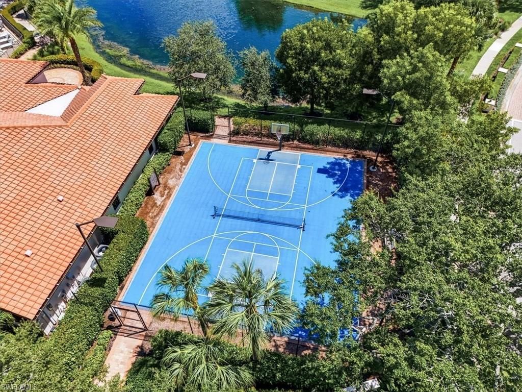 1738 San Bernadino Way, Unit M204, Naples, FL 34109 Photo