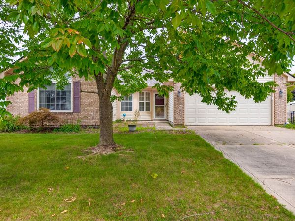 1240 Matthews Court, Franklin, IN 46131