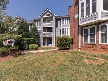 1061 Wirewood Drive, Unit 301, Raleigh, NC 27605