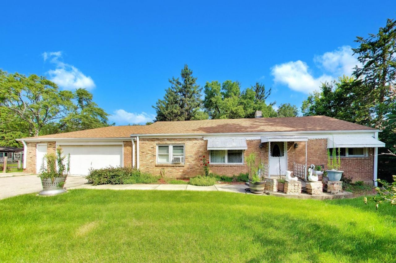 980 Kenilworth Terrace, Lake Zurich, IL 60047 Main Photo