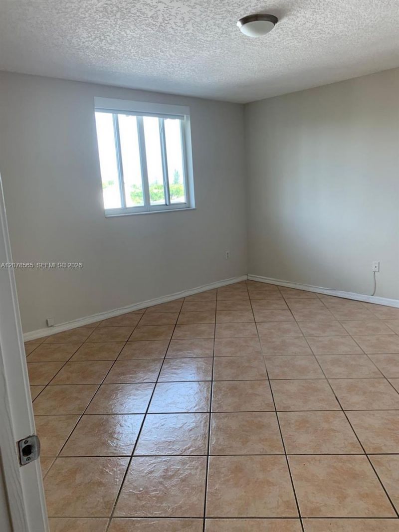 8888 Collins Ave, Unit 206, Surfside, FL 33154 Photo