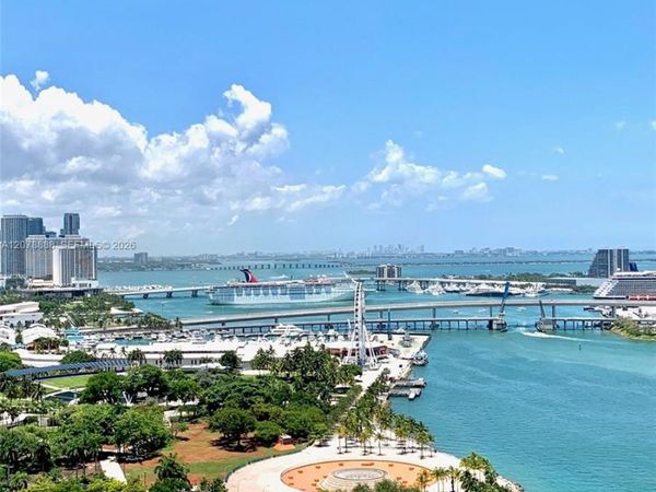 325 S Biscayne Blvd , Unit 2714, Miami, FL 33131