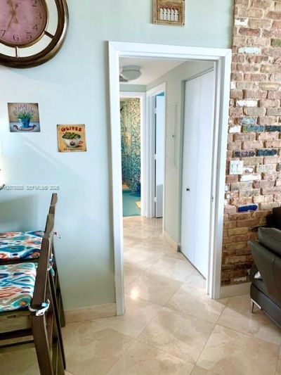 325 S Biscayne Blvd , Unit 2714, Miami, FL 33131 Photo