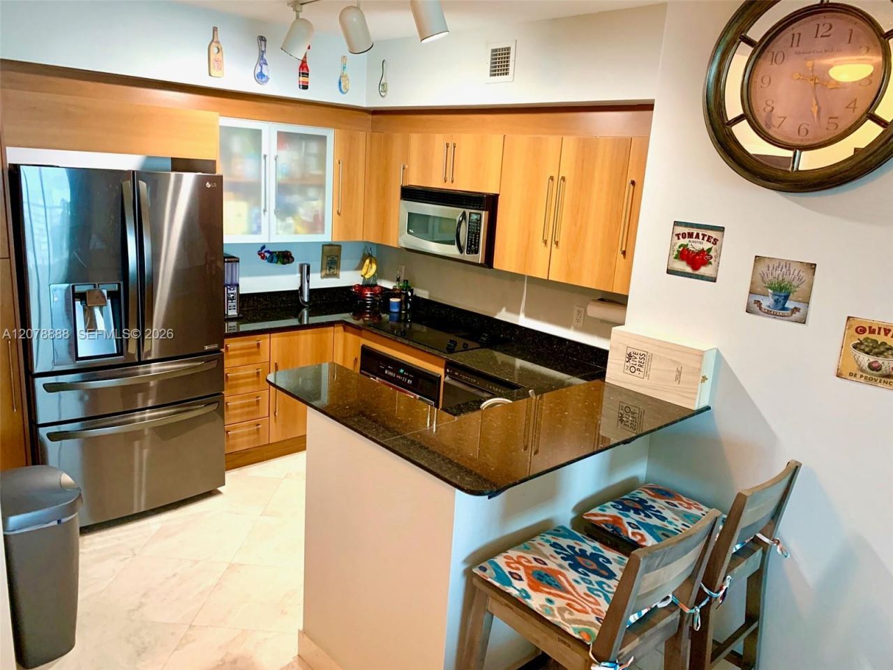 325 S Biscayne Blvd , Unit 2714, Miami, FL 33131 Photo
