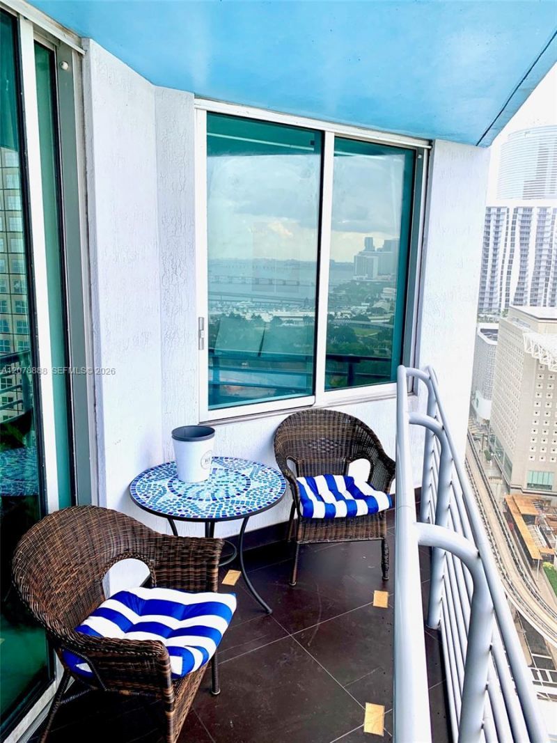 325 S Biscayne Blvd , Unit 2714, Miami, FL 33131 Photo