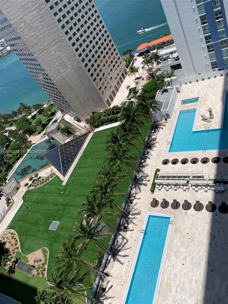325 S Biscayne Blvd , Unit 2714, Miami, FL 33131 Photo