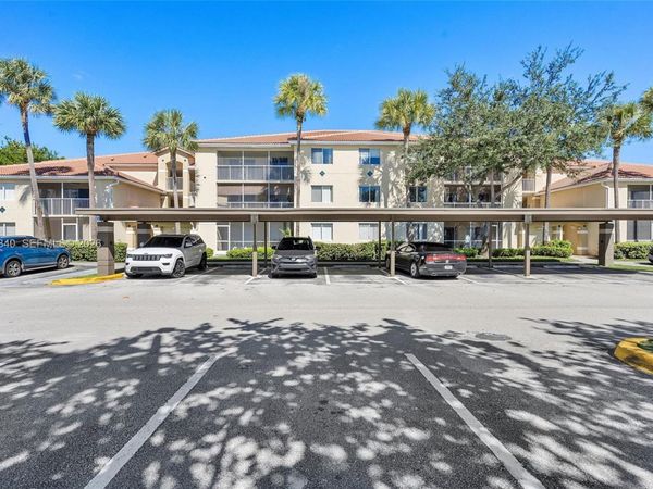 450 S Park Rd , Unit 5-105, Hollywood, FL 33021