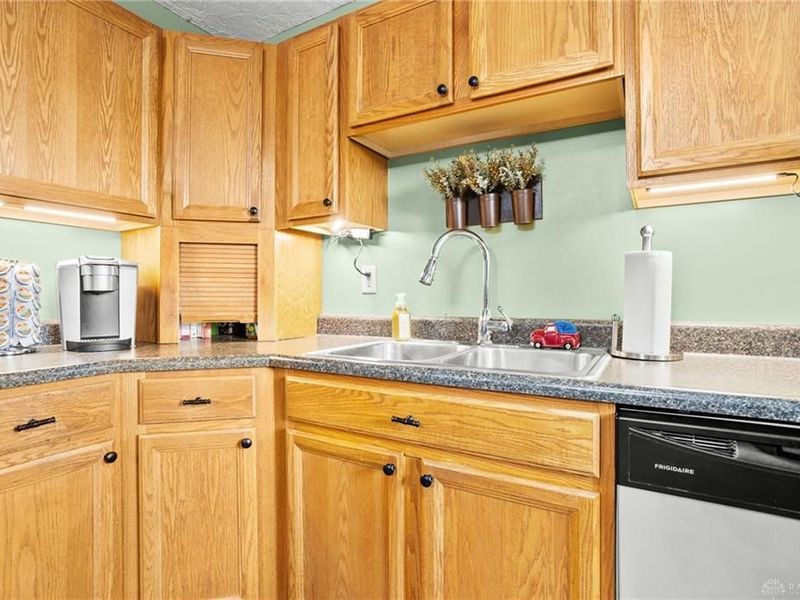 137 Ark Avenue, Greenville, OH 45331 Photo 21